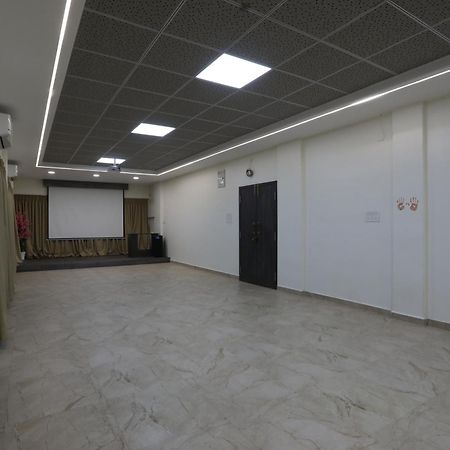 Hotel Ajinkya Palace Aurangābād Esterno foto